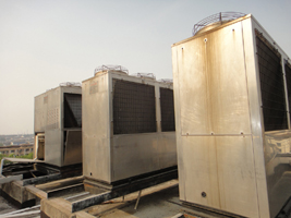二手风冷制冷机，风冷热泵，风冷活塞、风冷螺杆制冷机中央空调机组